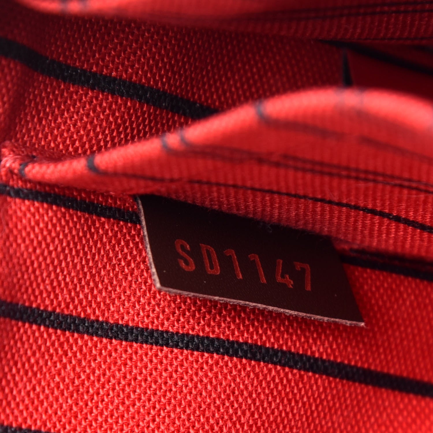 Louis Vuitton Damier Ebene Neverfull MM GM Pochette 7 of 7