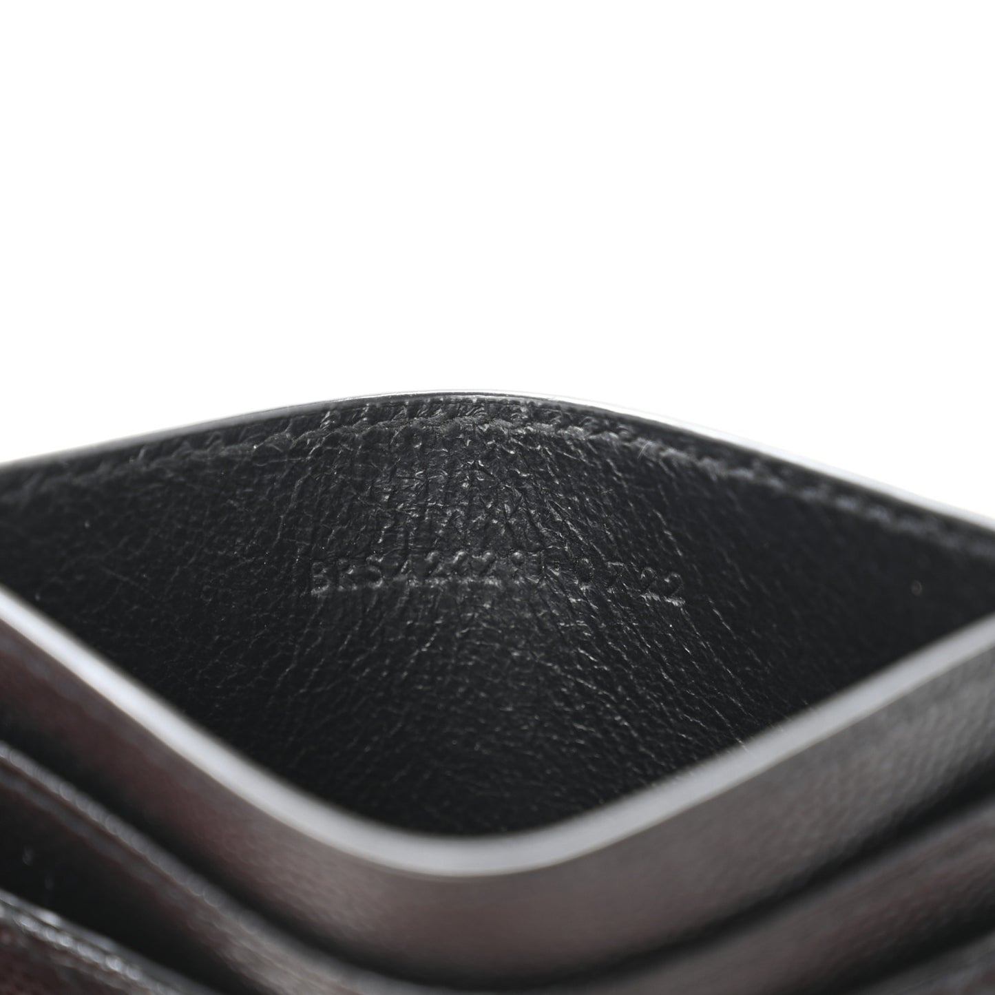 Grain De Poudre Matelasse Chevron Monogram Credit Card Case Black