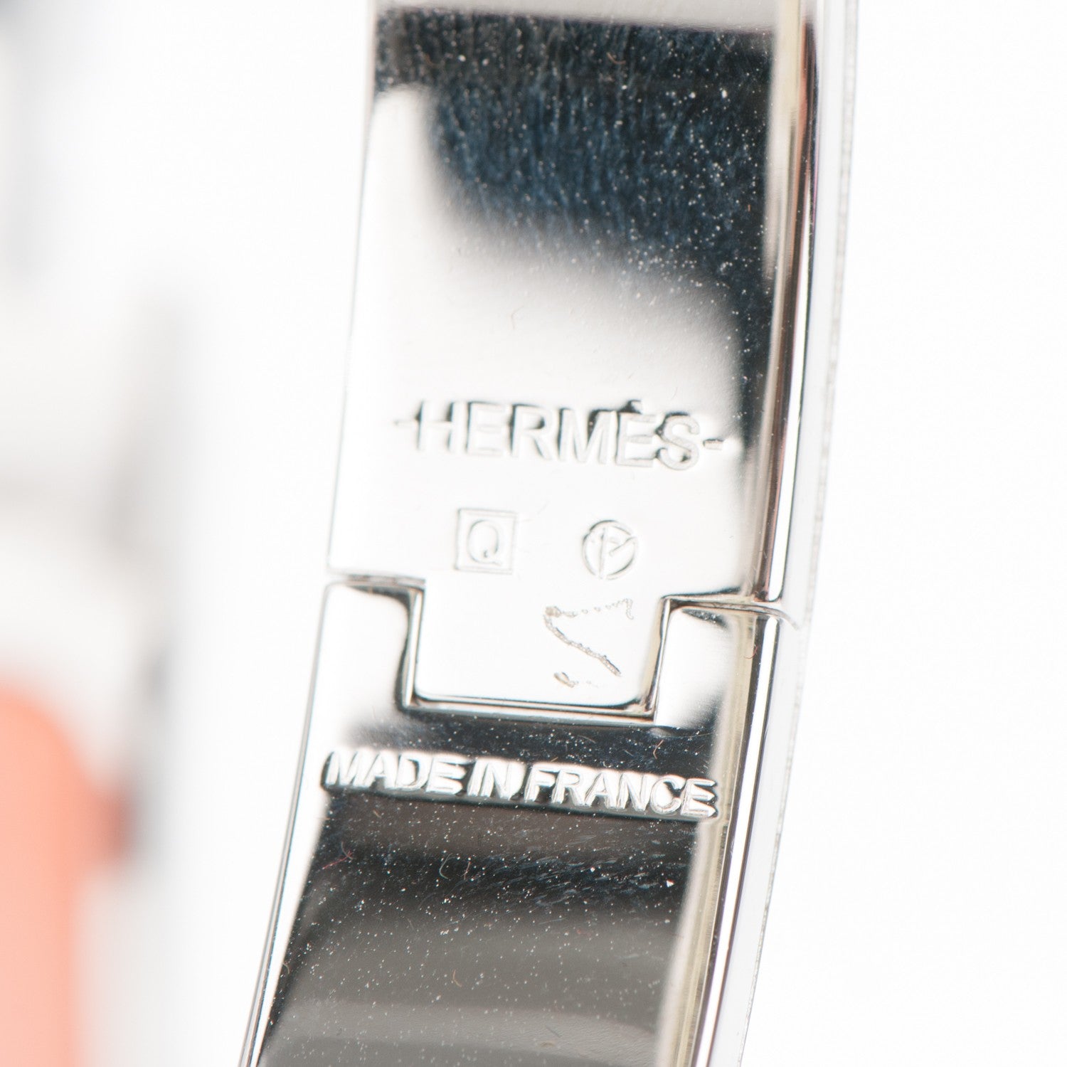Hermes Enamel Narrow Clic Clac H Bracelet PM Rose Saumon 4 of 4
