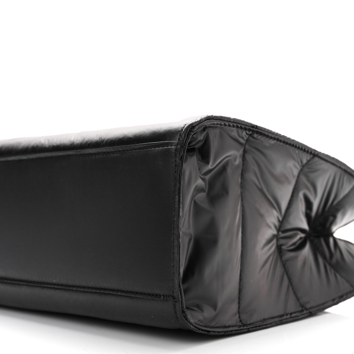 x MOOSE KNUCKLES Nylon Quilted Medium Shopping Bag Black