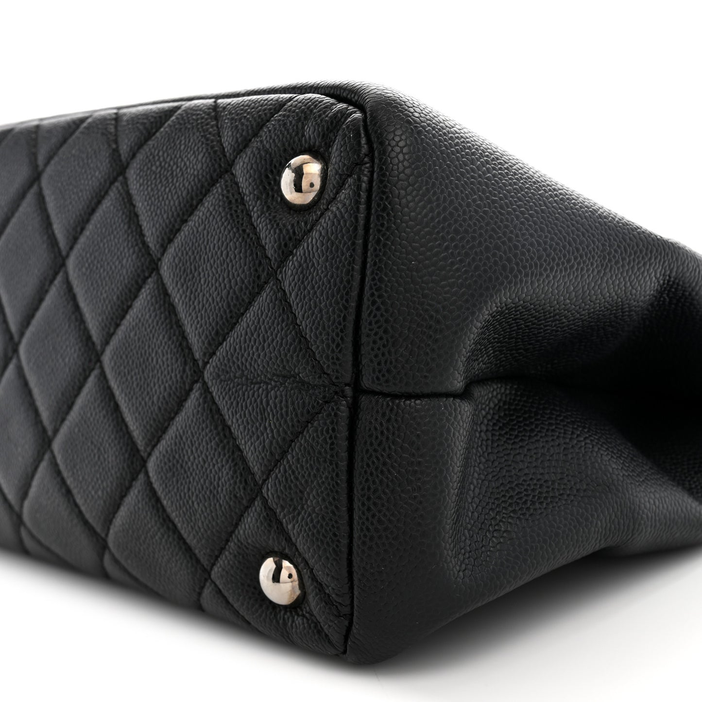 Caviar Quilted CC Timeless Soft Tote Black