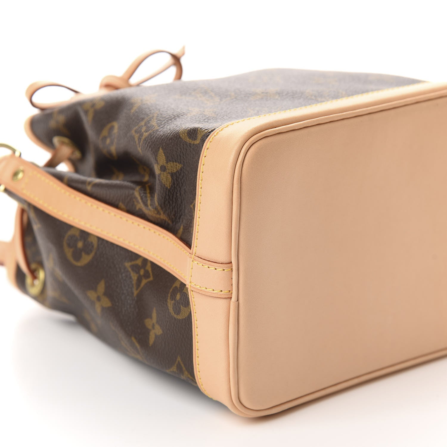 Louis Vuitton Monogram Mini Noe 6 of 9