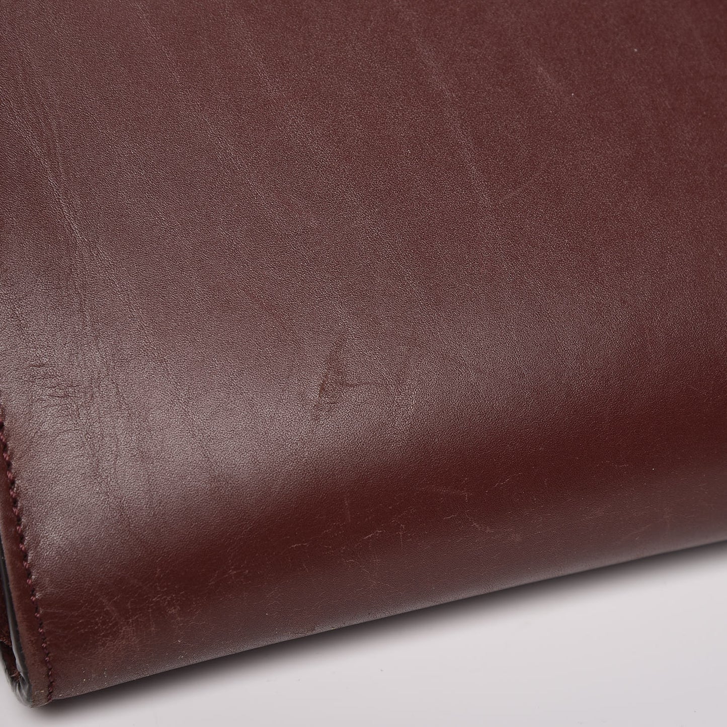 Smooth Calfskin Suede Large Trapeze Burgundy