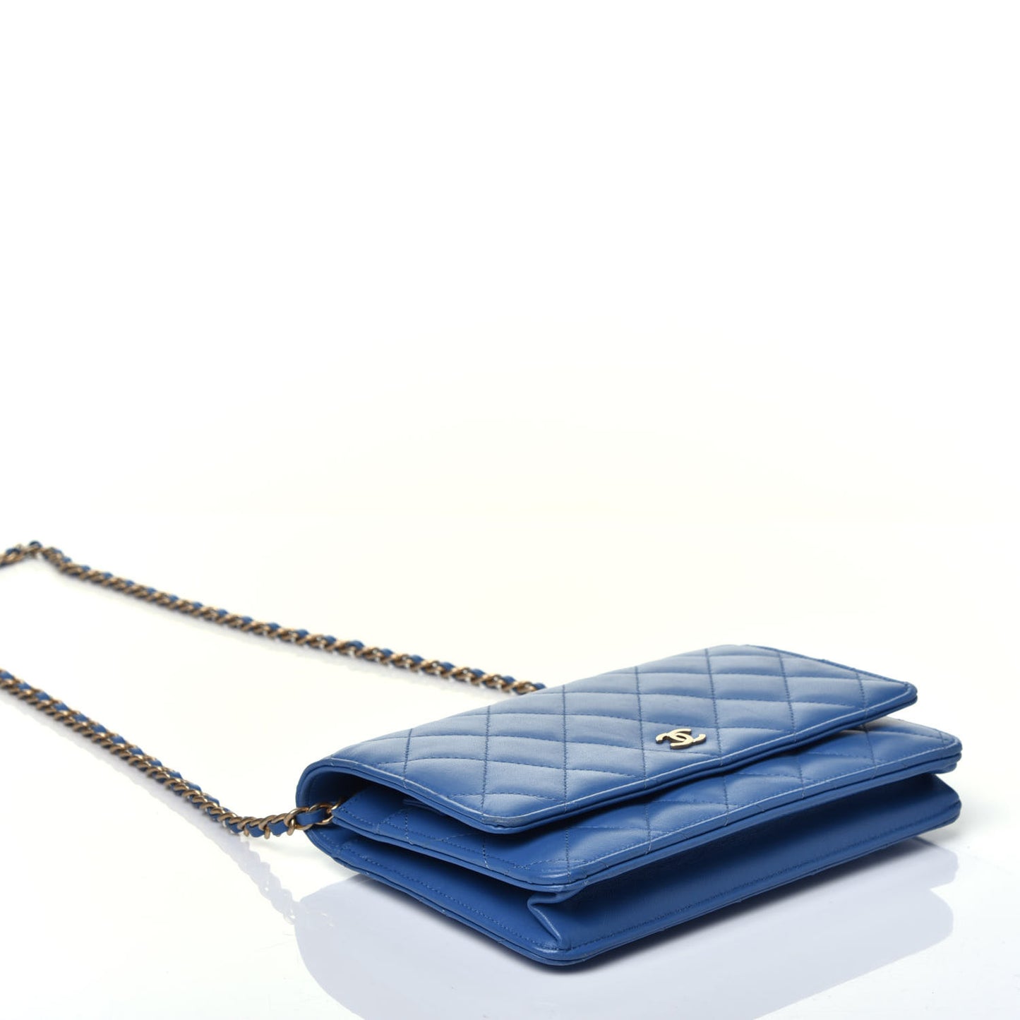 Lambskin Quilted Wallet On Chain WOC Light Blue