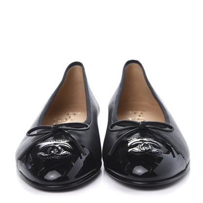 Chanel Lambskin Patent Cap Toe Ballerina Flats 38 Black 2 of 9