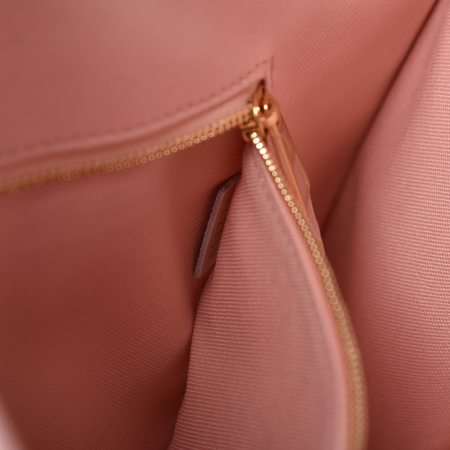 Monogram Giant Onthego GM Rouge Rose
