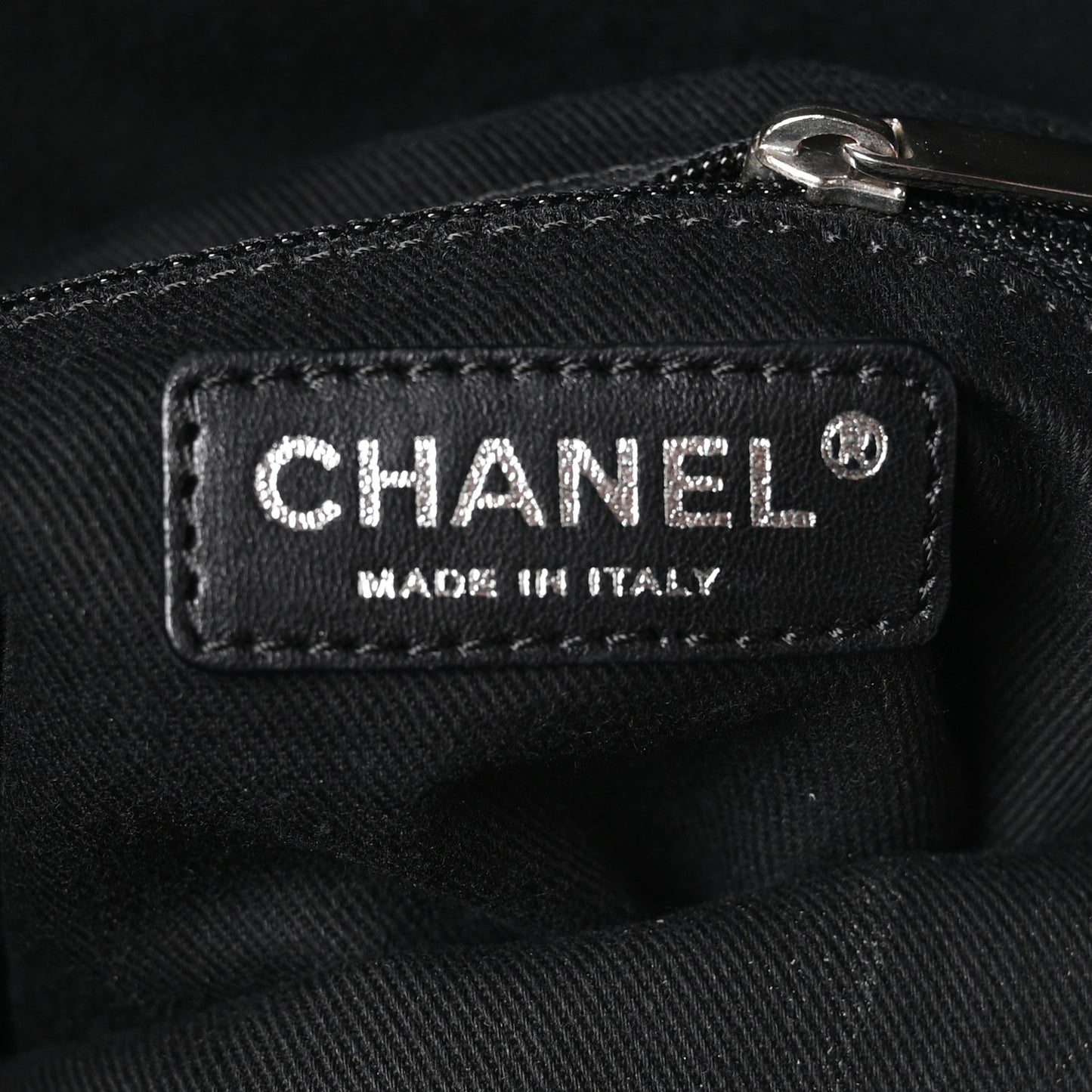Calfskin Expandable Flap Black Black