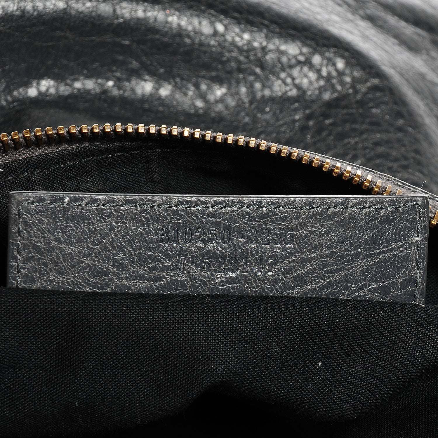 Balenciaga Agneau Classic Hardware Flat Crossbody Gris Tarmac 12 of 13