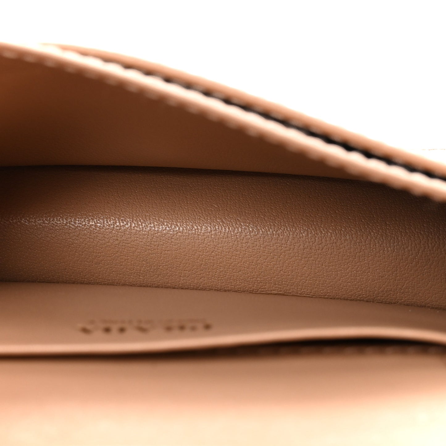 Vitello Move Business Card Holder Cipria