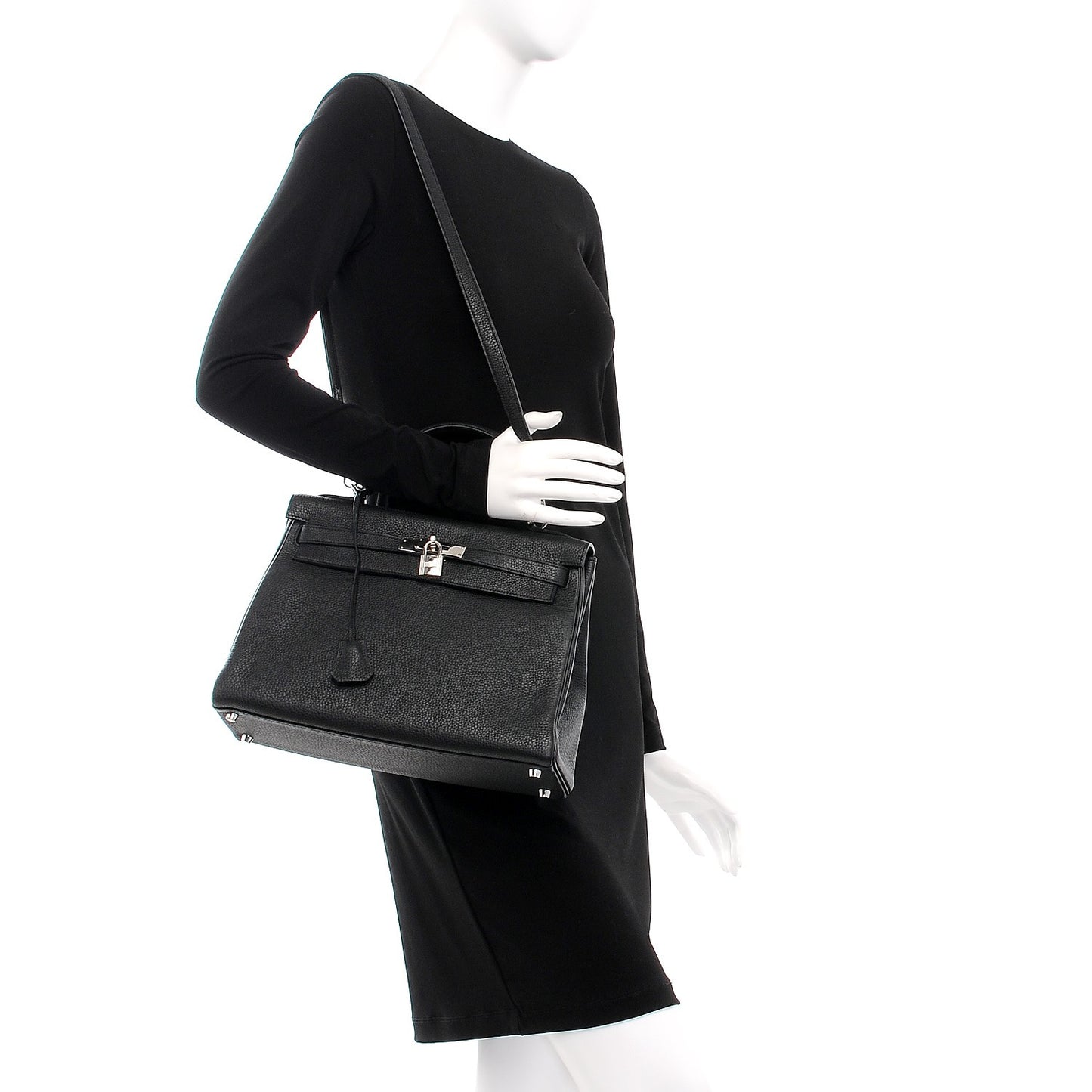 Togo Kelly Retourne 32 Black