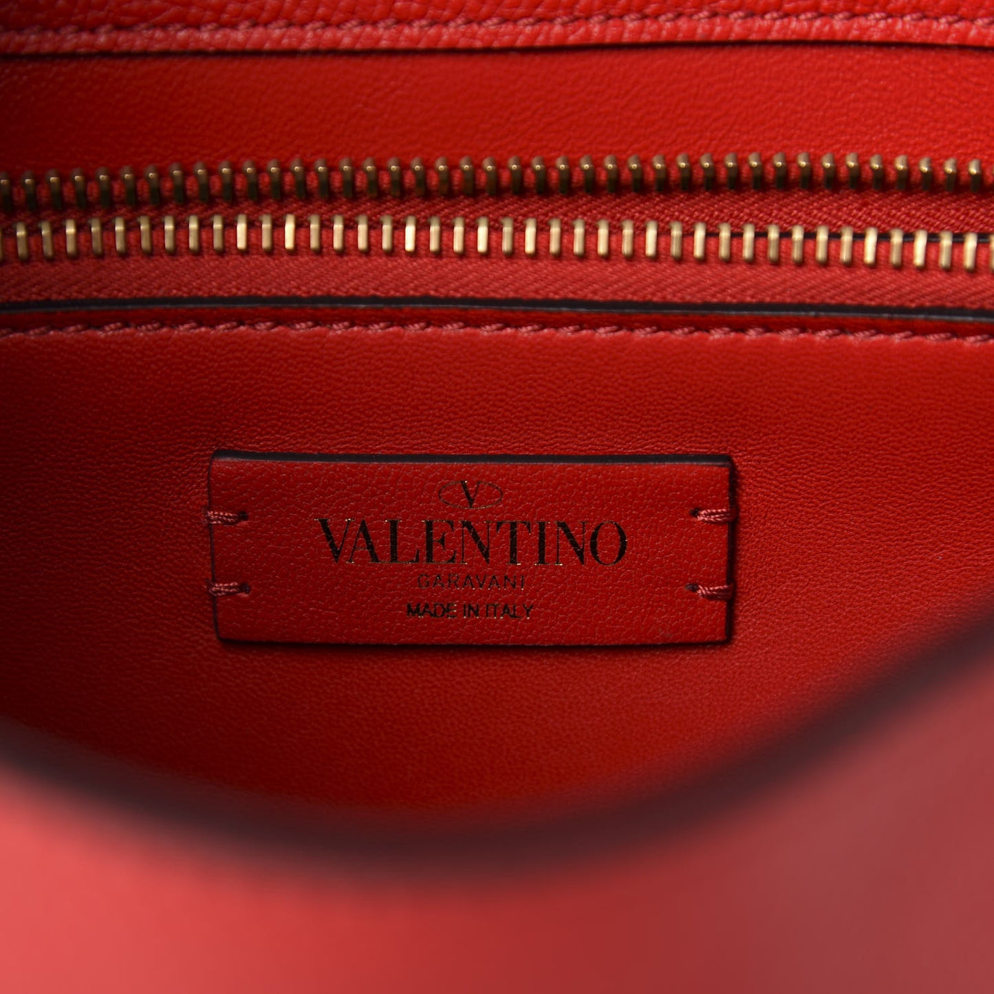 Smooth Calfskin VSling Hobo Bag Red