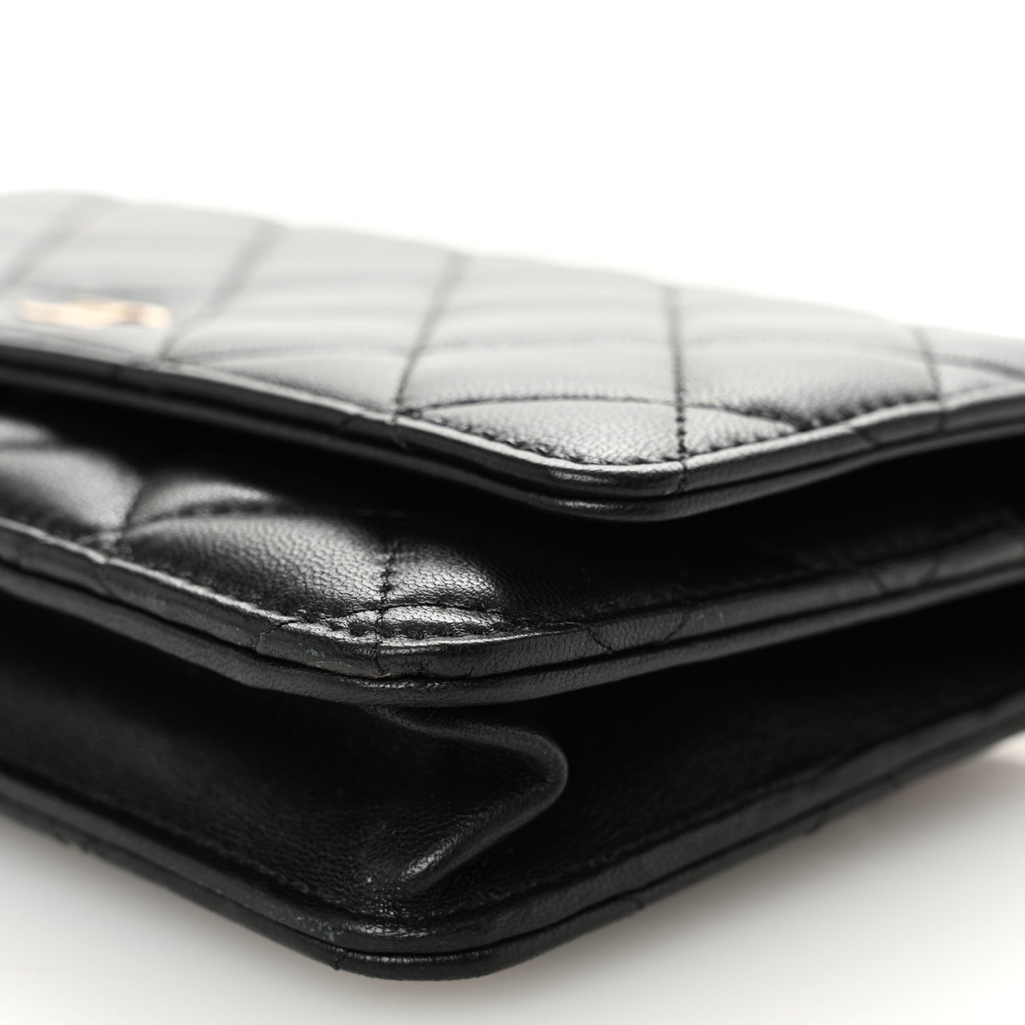 Lambskin Quilted Wallet On Chain WOC Black
