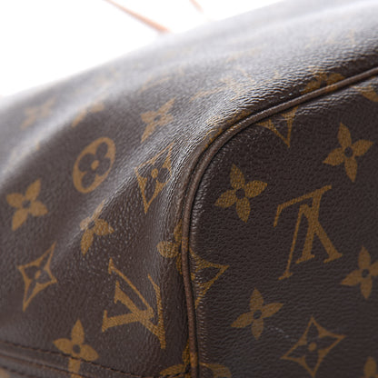 Louis Vuitton Monogram Neverfull MM 12 of 17