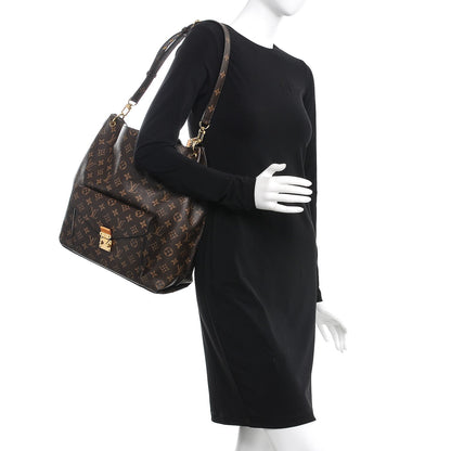 Louis Vuitton Monogram Metis 2 of 9