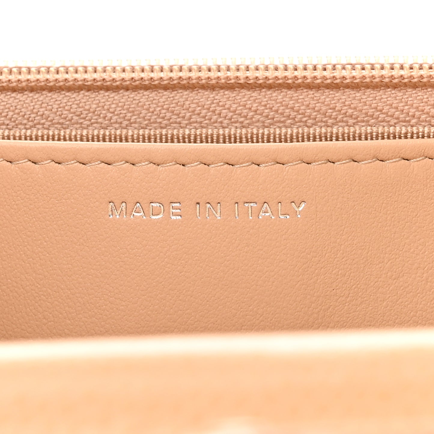 Caviar Quilted Wallet On Chain WOC Beige