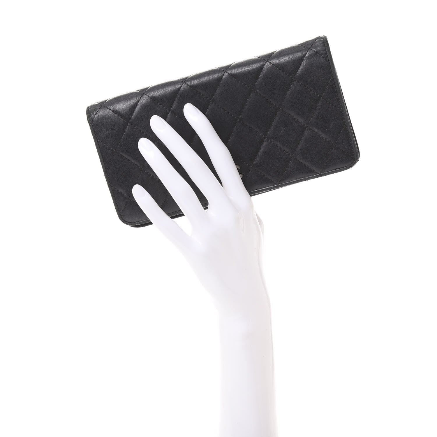 Chanel Lambskin Quilted Yen Wallet Black 2 of 14