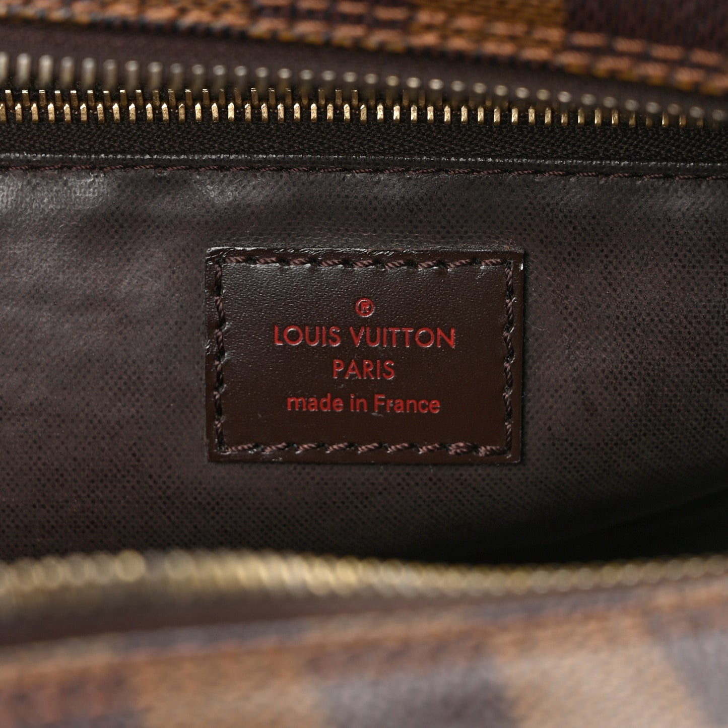Damier Ebene Toiletry Bag 25