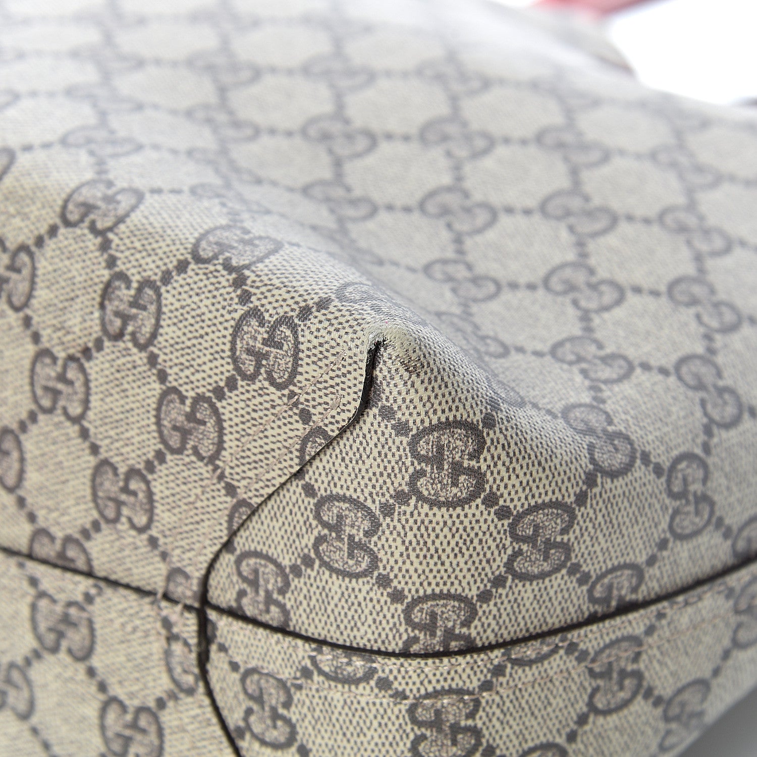 Gucci GG Supreme Monogram Medium Reversible Tote Beige Red 13 of 28