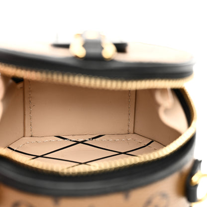 Louis Vuitton Reverse Monogram Boite Chapeau Necklace 5 of 9