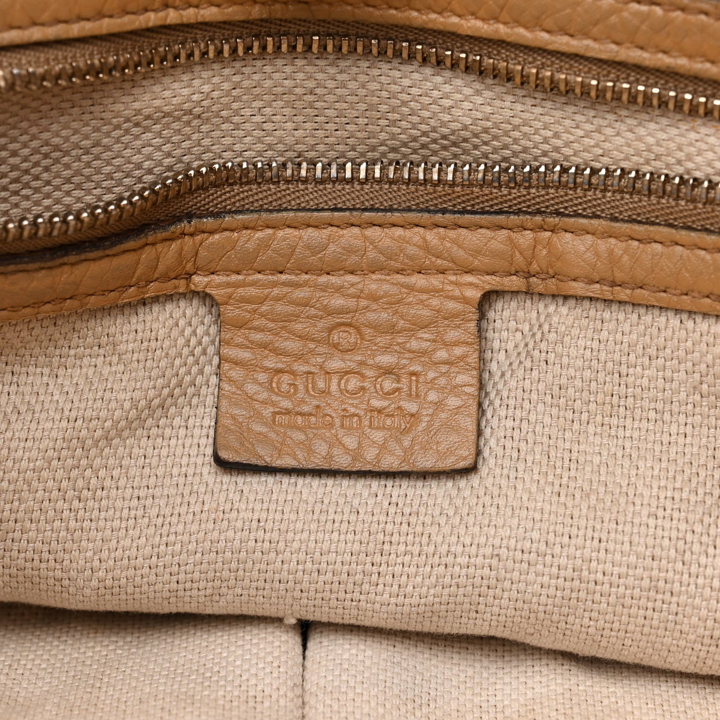 Pebbled Calfskin Large Soho Chain Shoulder Bag Nude
