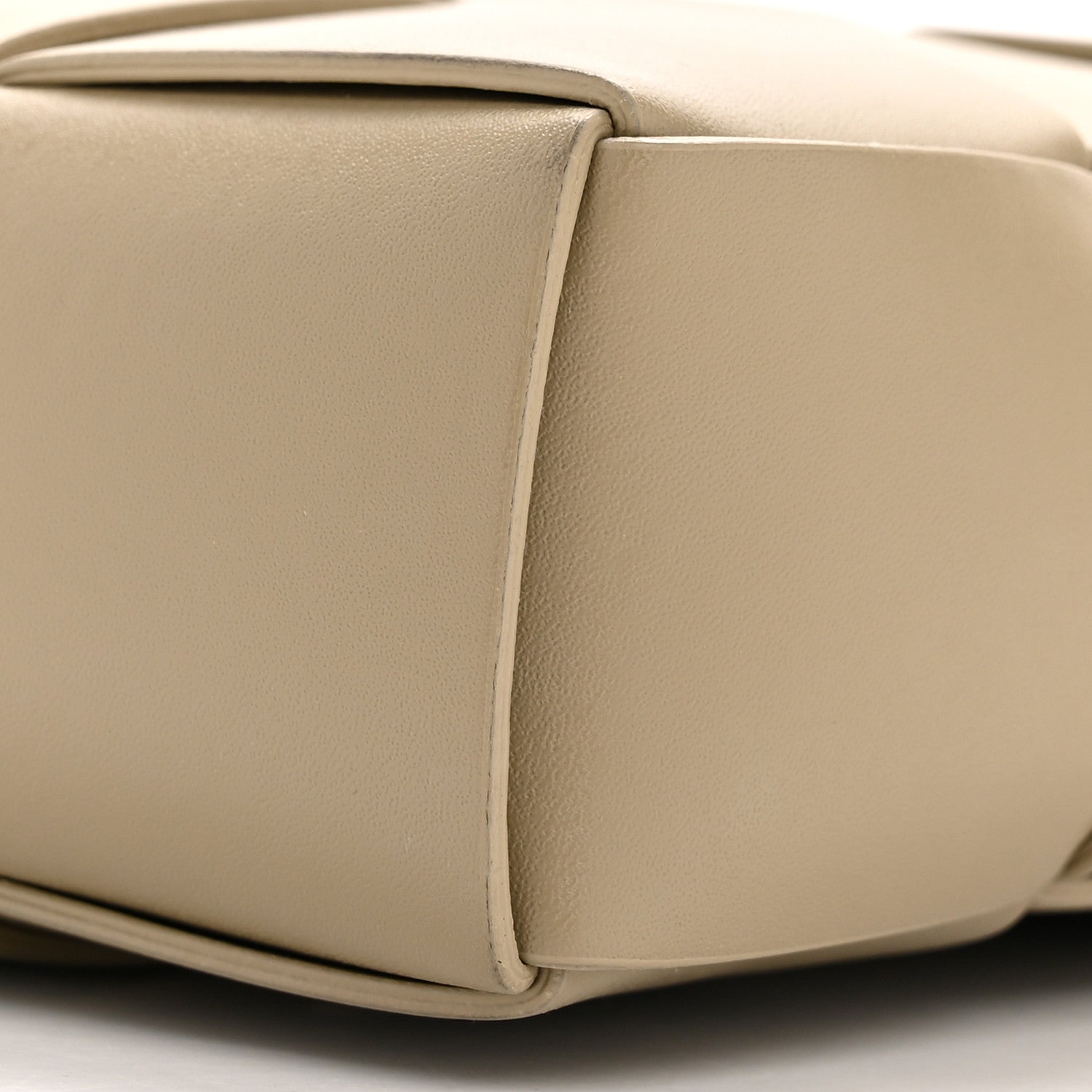 Bottega Veneta Lambskin Maxi Intrecciato Cassette Camera Bag Travertine 9 of 11