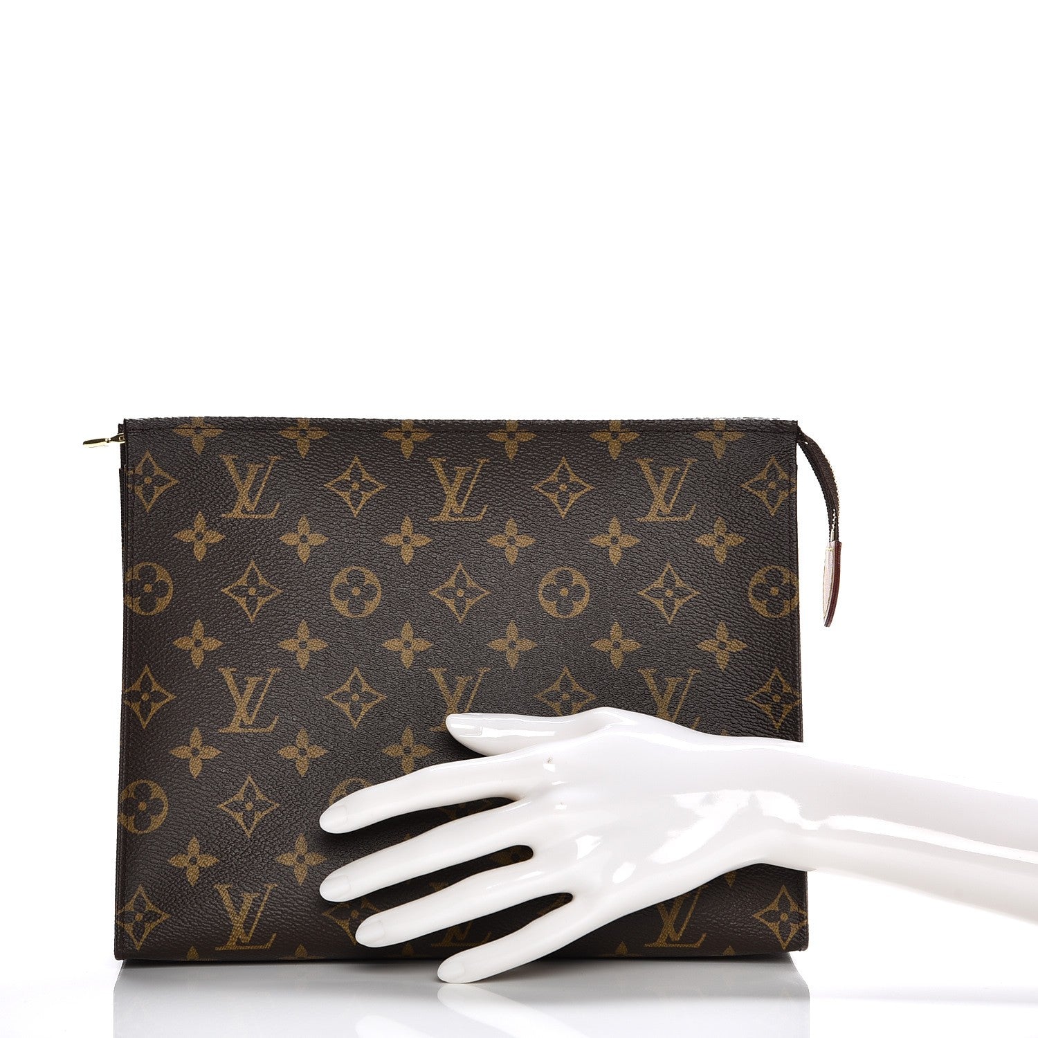 Louis Vuitton Monogram Toiletry Pouch 26 3 of 10