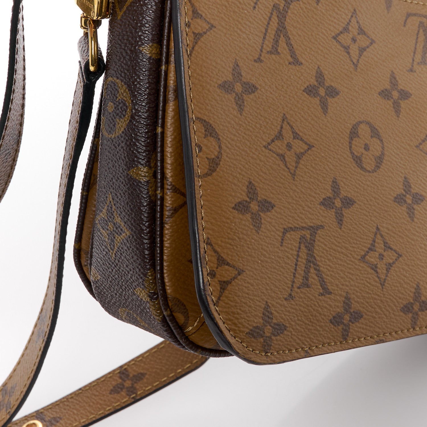 Louis Vuitton Reverse Monogram Pochette Metis 18 of 18