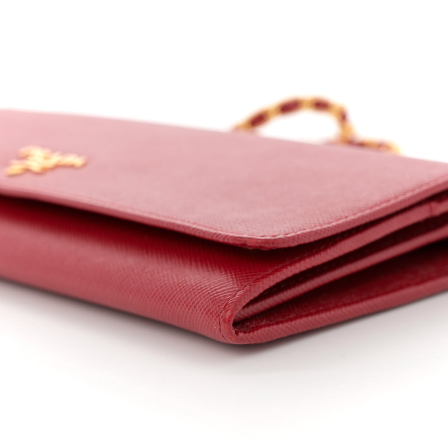 Saffiano Metal Oro Chain Wallet Fuoco