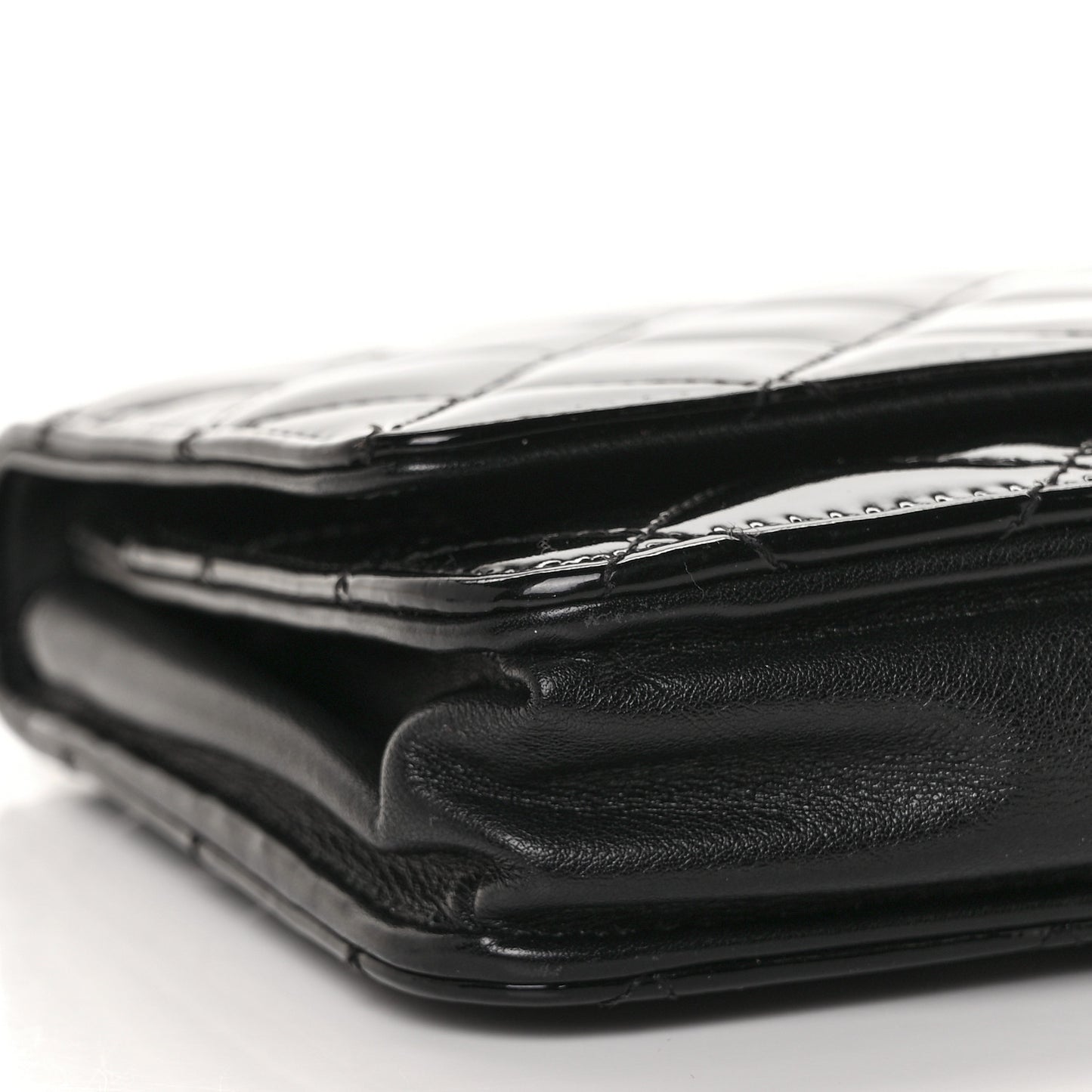 Patent Quilted Wallet On Chain WOC Black