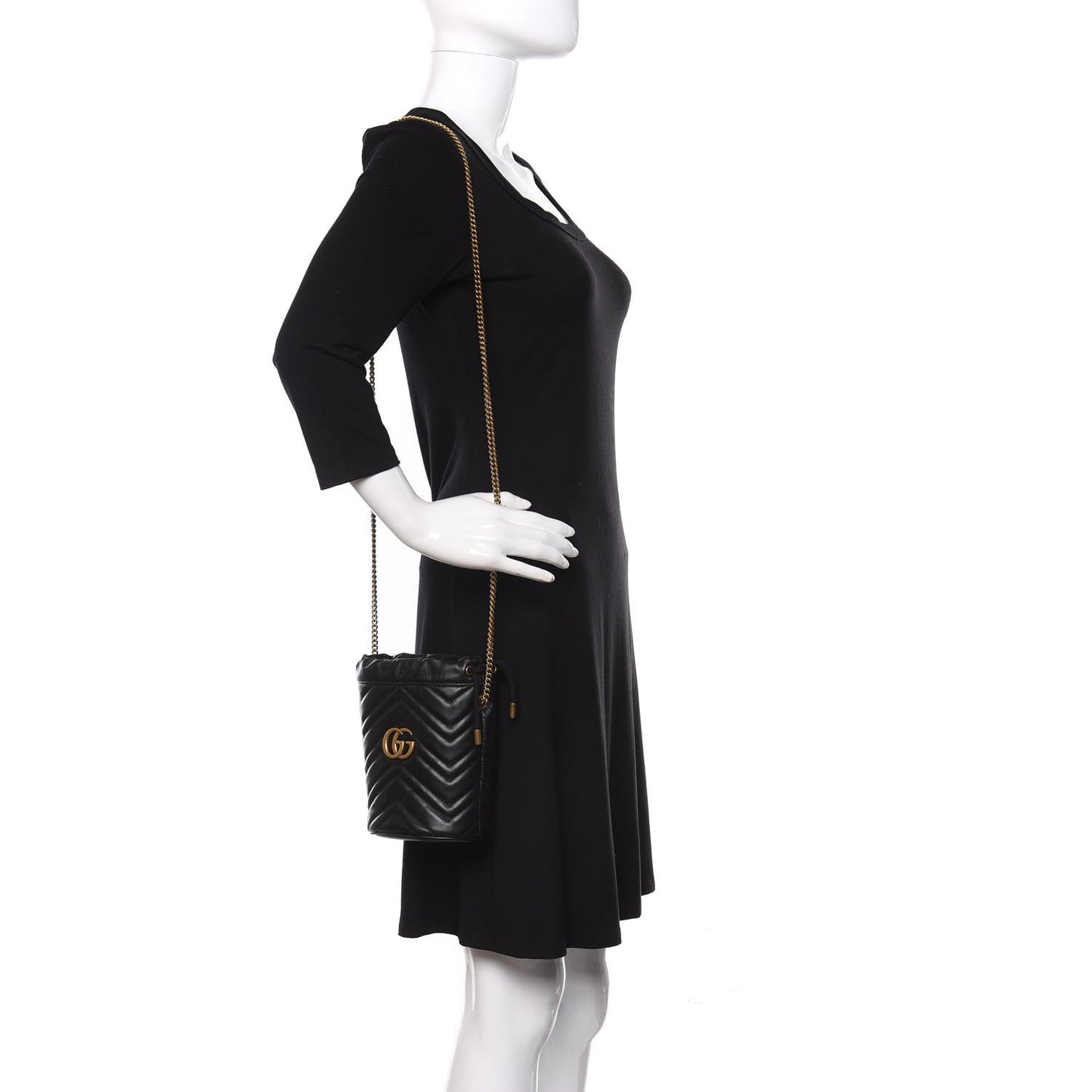 Calfskin Matelasse Mini GG Marmont 2.0 Bucket Bag Black