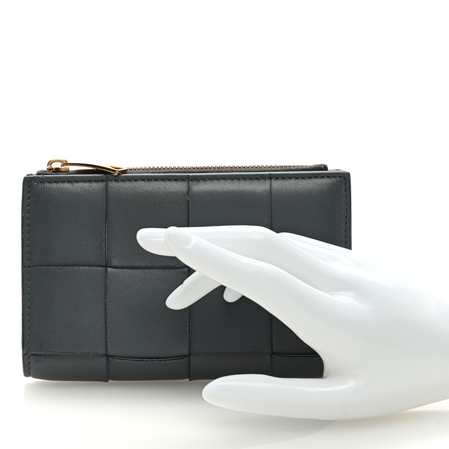Bottega Veneta Nappa Maxi Intrecciato Medium Cassette Bifold Zip Wallet Thunder 2 of 6