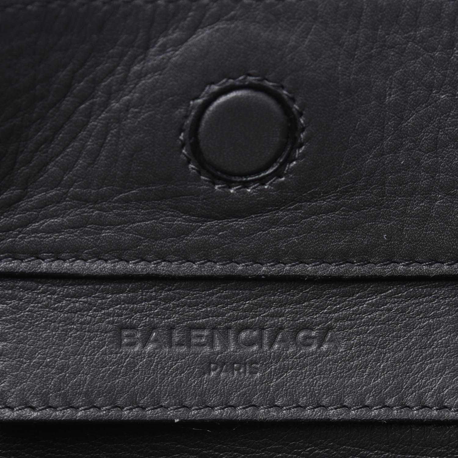 Balenciaga Veau Papier A6 Zip Around Tote Gris Fossile 7 of 25