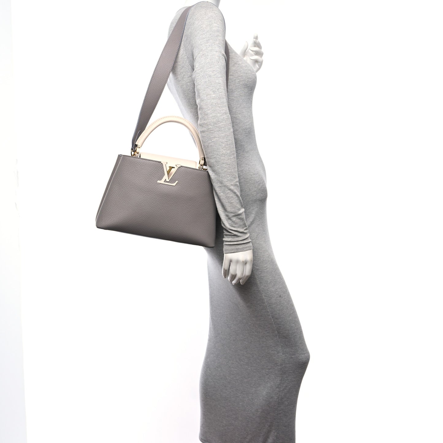 Taurillon Capucines MM Steeple Gray