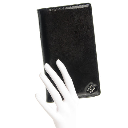 Chanel Patent CC Yen Wallet Black 2 of 9