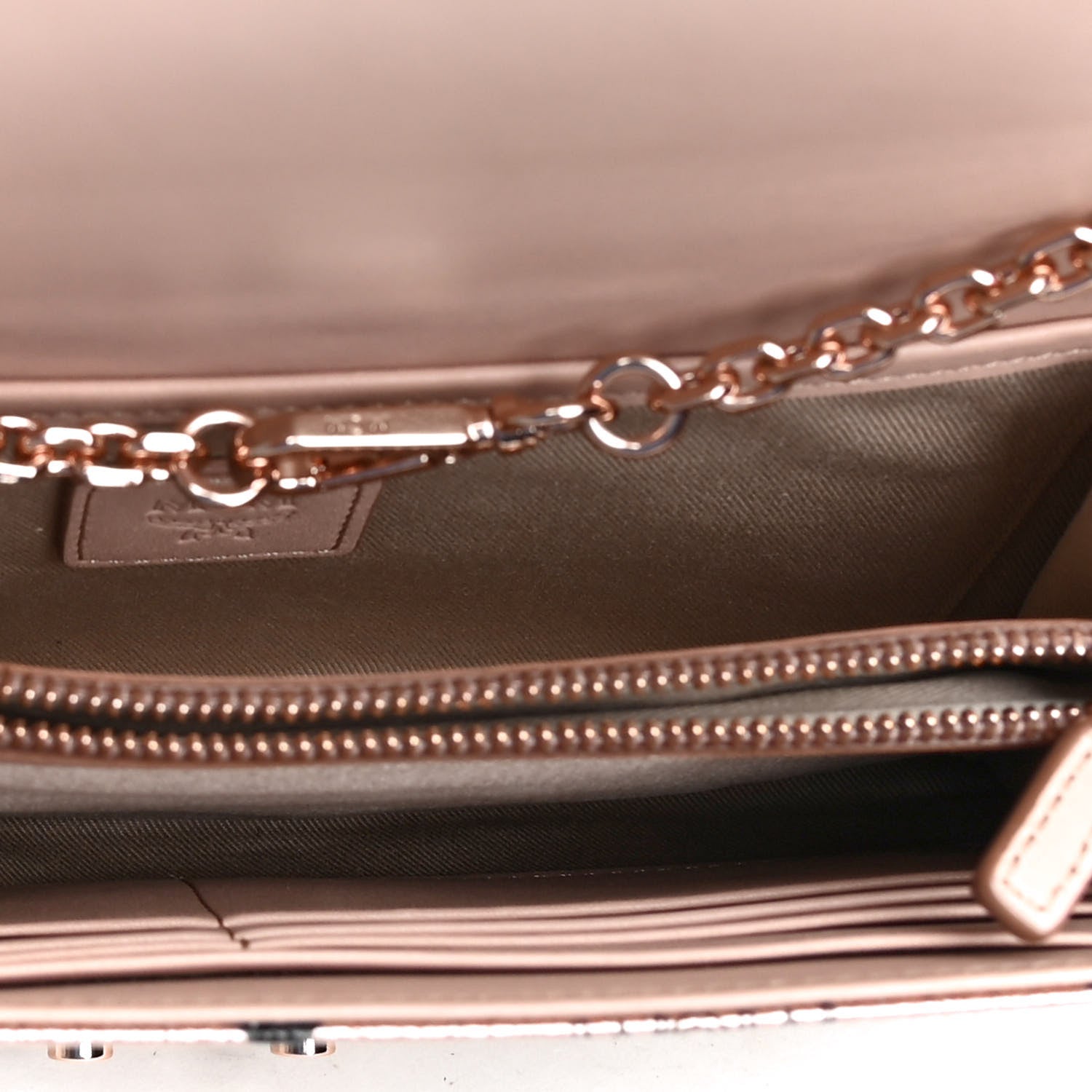MCM Metallic Visetos Medium Patricia Wallet On Chain Champagne Gold 7 of 8