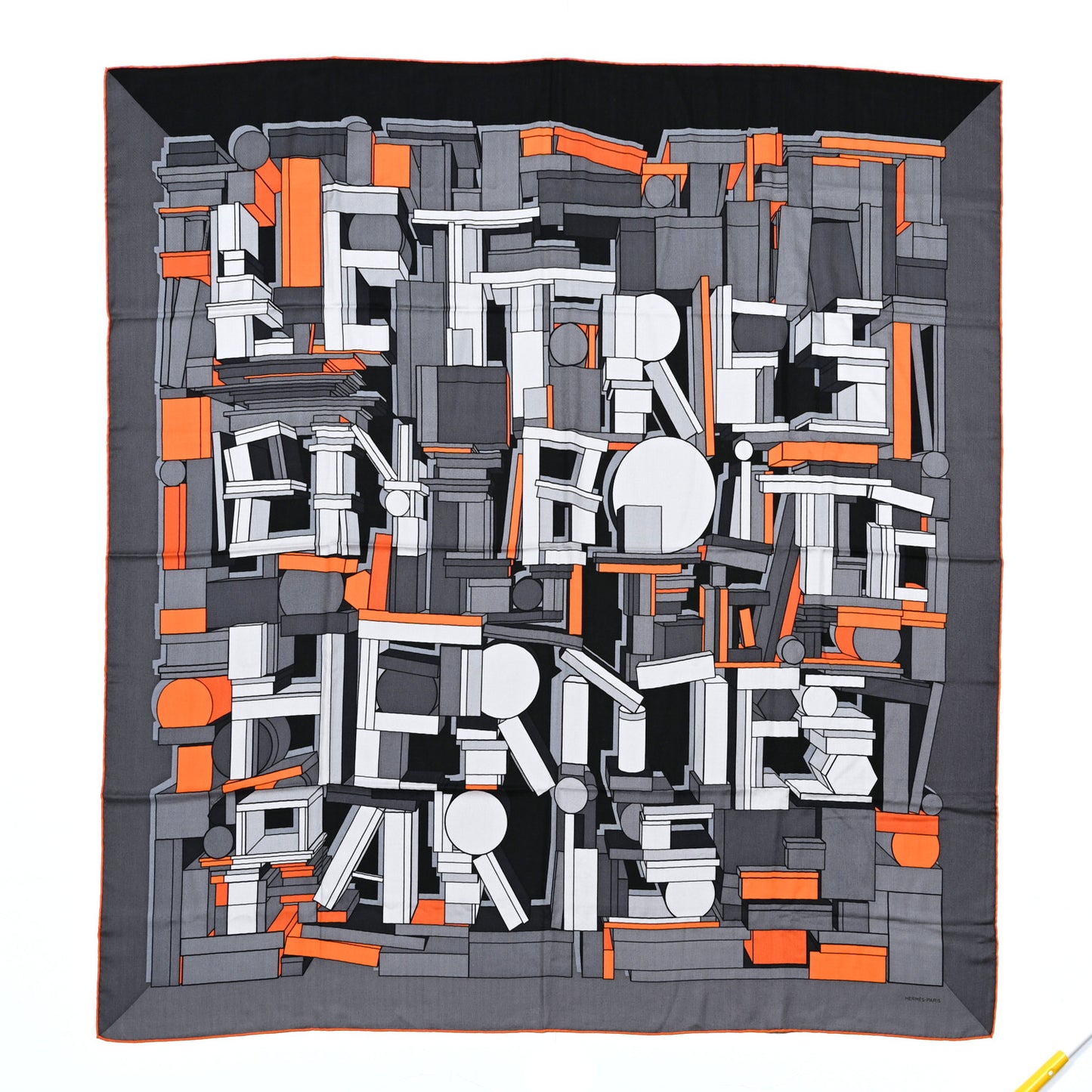 Cashmere Silk Lettres en Boite Scarf 140 Anthracite Orange Gris