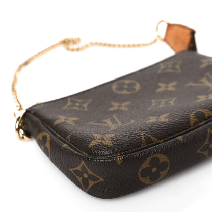 Louis Vuitton Monogram Mini Pochette Accessories 8 of 9