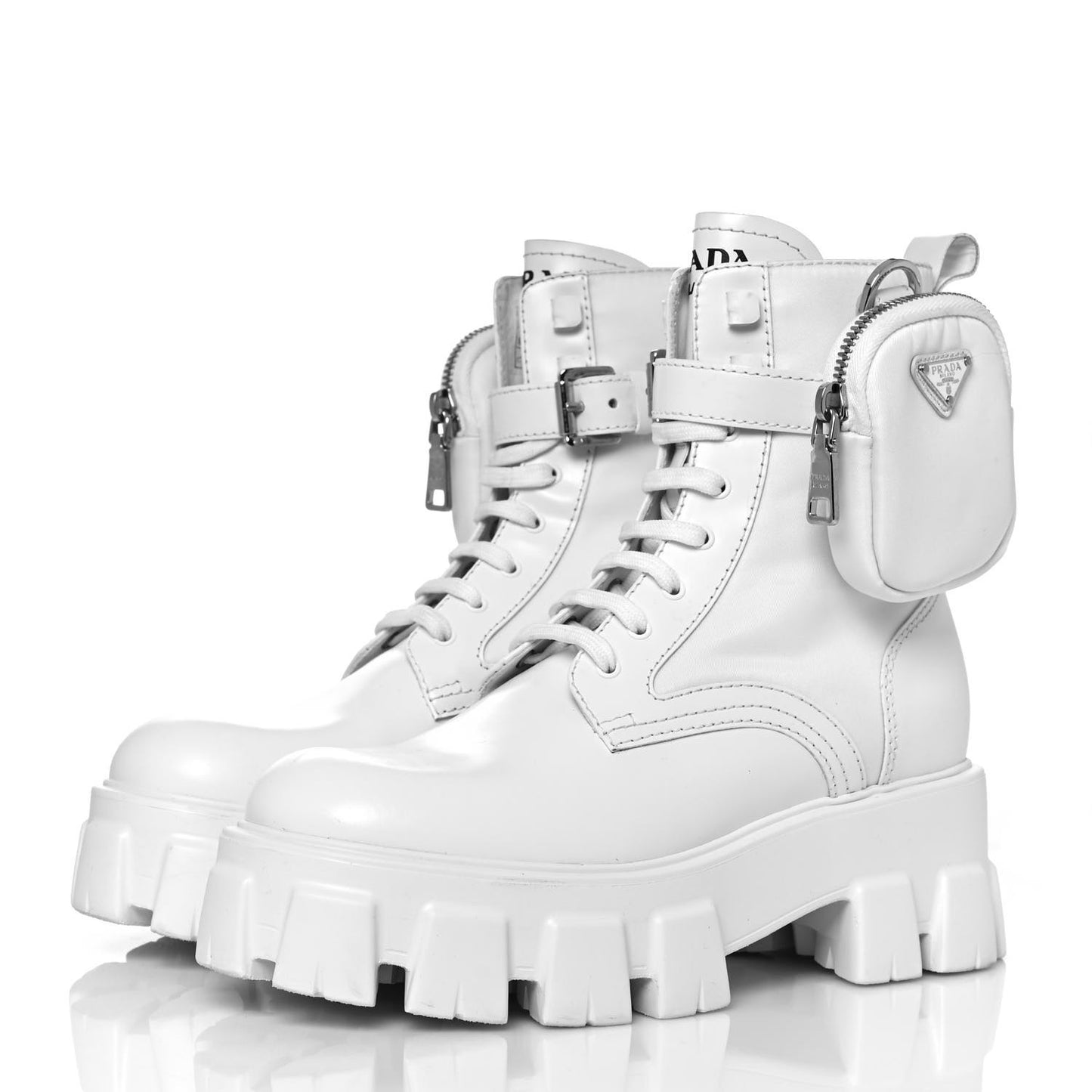 Spazzolato Rois Re-Nylon Metal Triangle Logo Monolith Pouch Pocket 55mm Boots 37.5 White