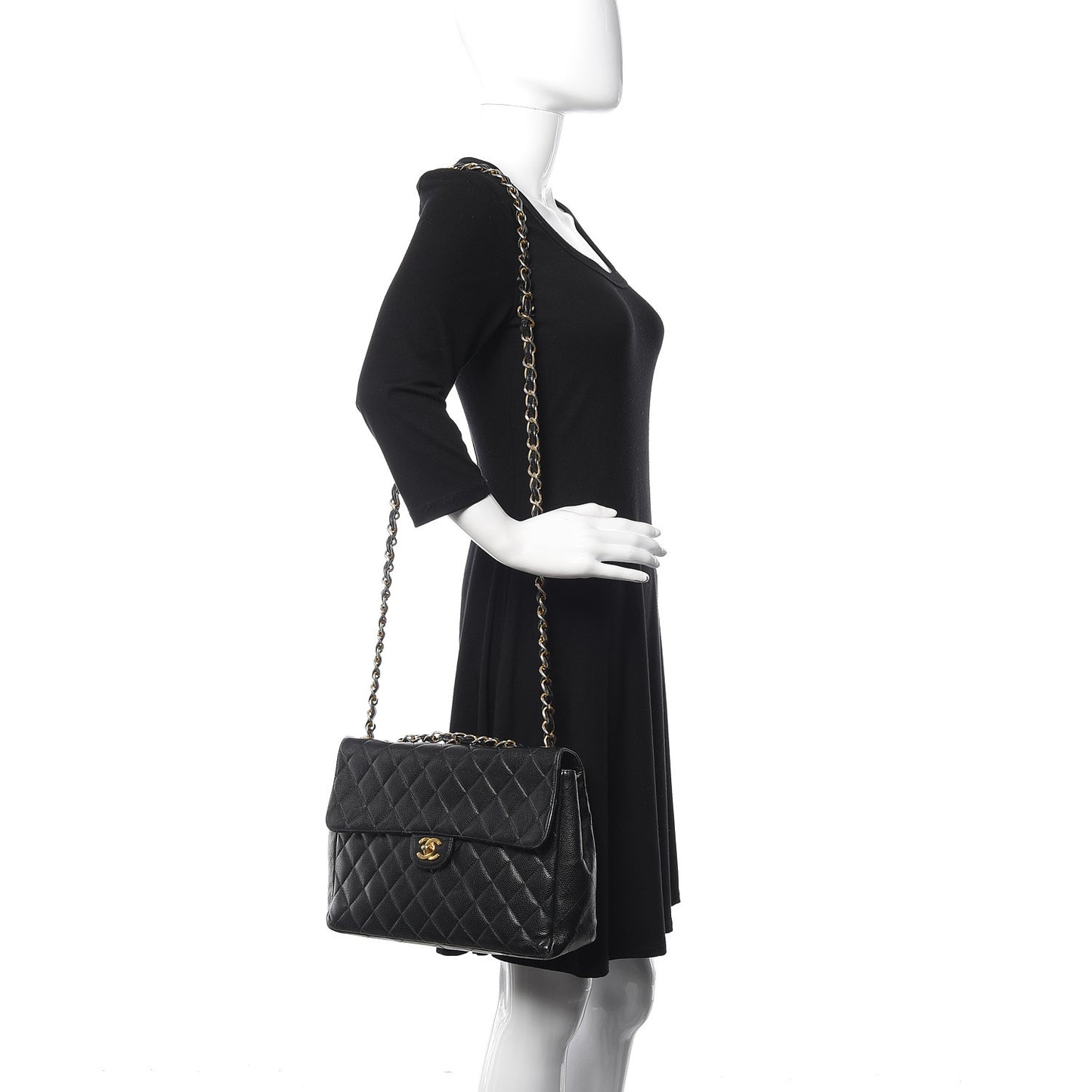 Caviar Quilted Jumbo Single Flap Black