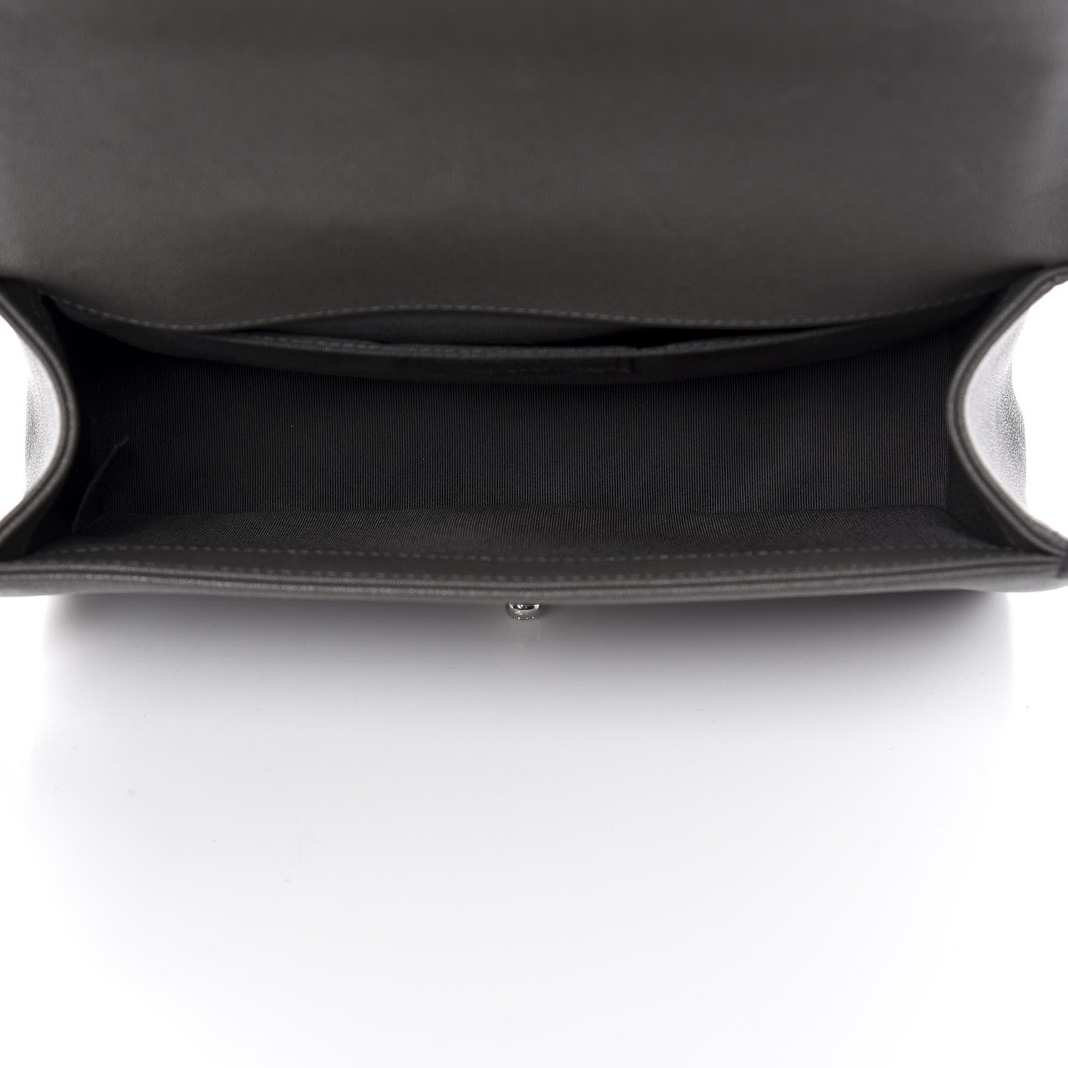 Chanel Caviar Quilted Medium Boy Flap Grey 5 of 10