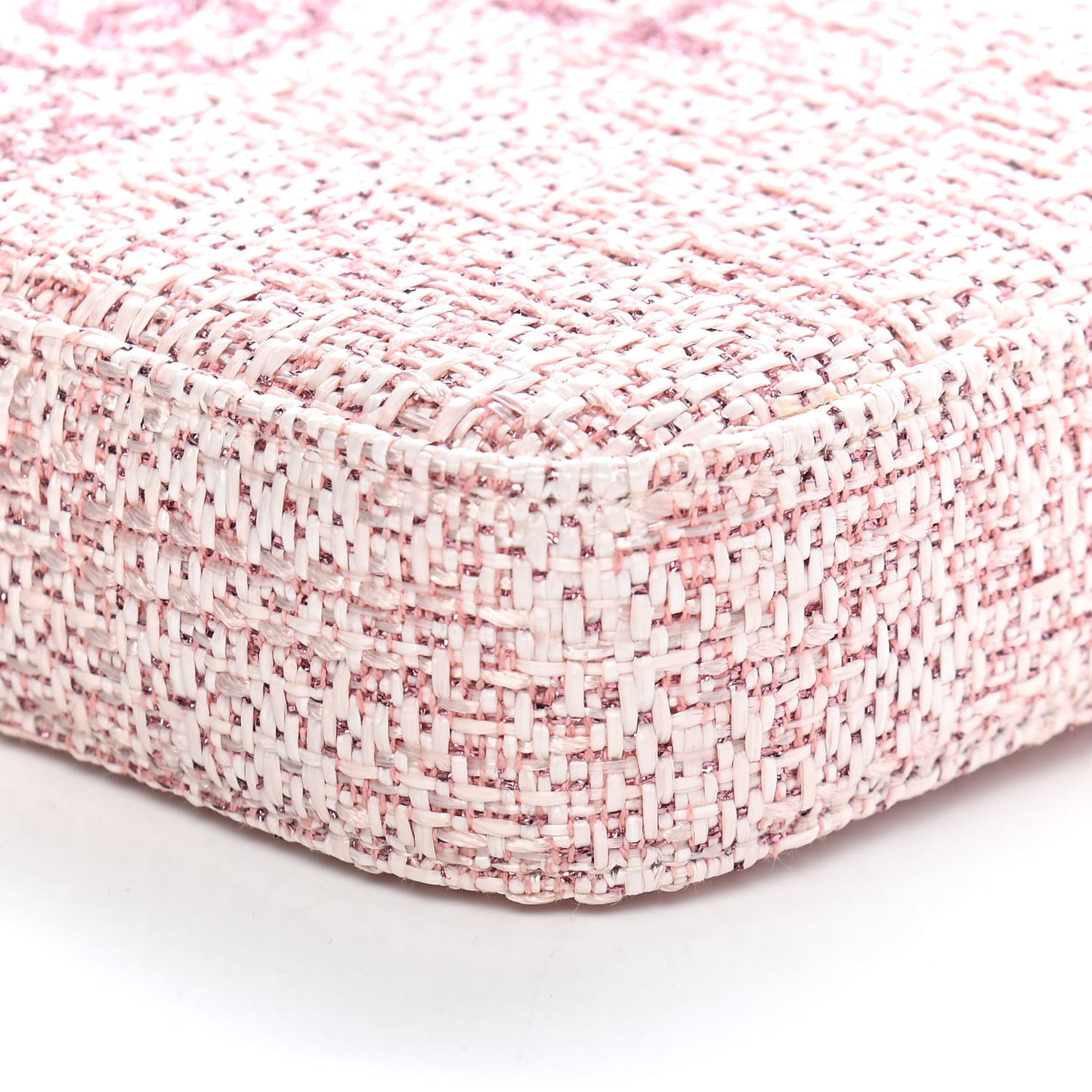 Canvas Small Deauville Clutch With Chain Pink