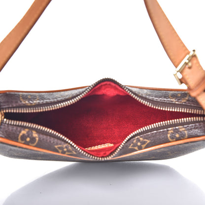 Louis Vuitton Monogram Croissant PM 5 of 9