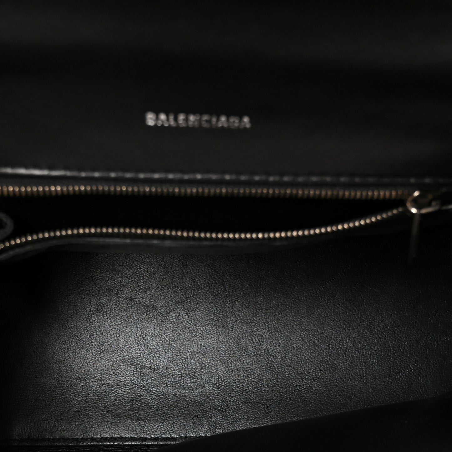 Matte Calfskin Snake Embossed Tonal B Small Hourglass Top Handle Bag Black