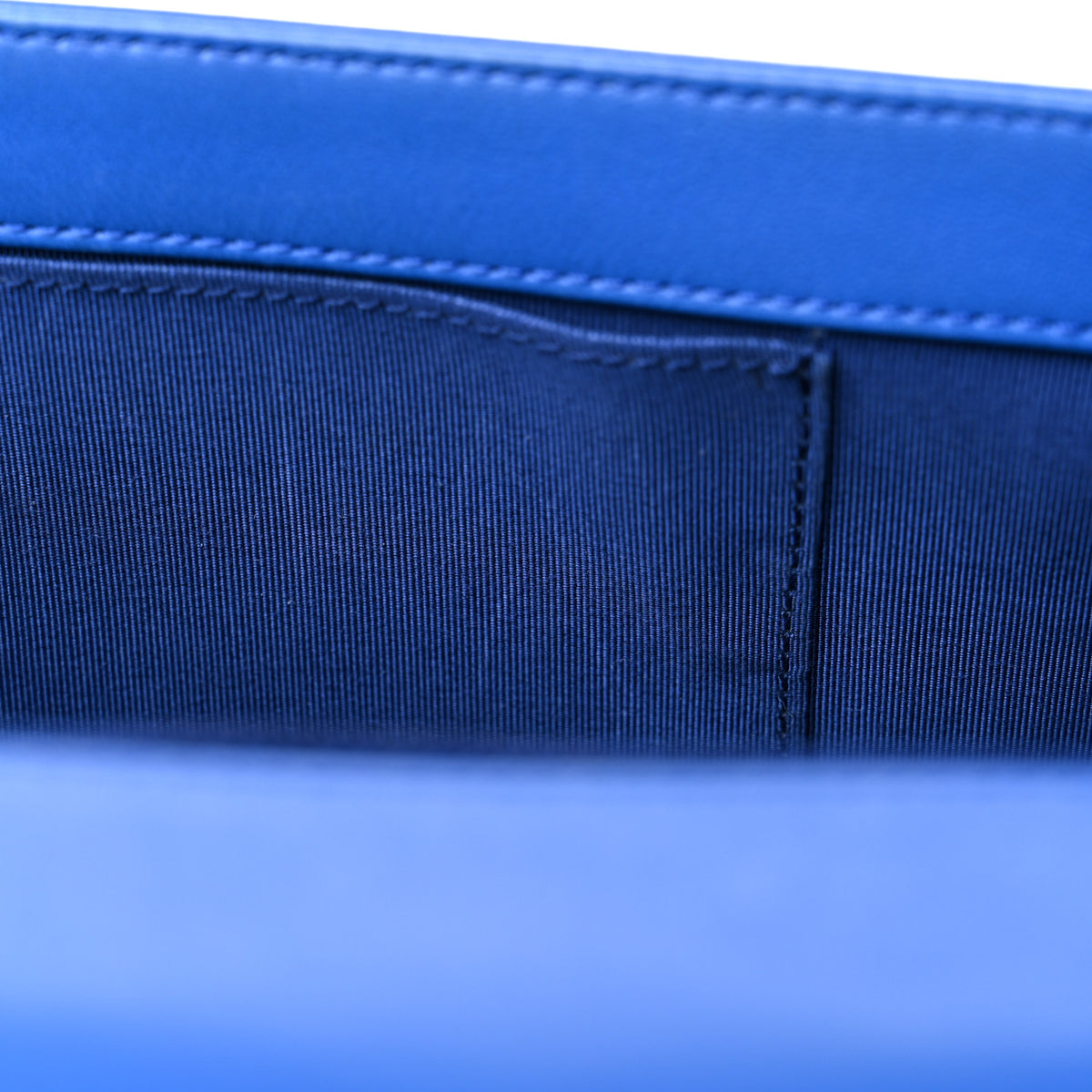 Lambskin Quilted New Medium Boy Flap Blue