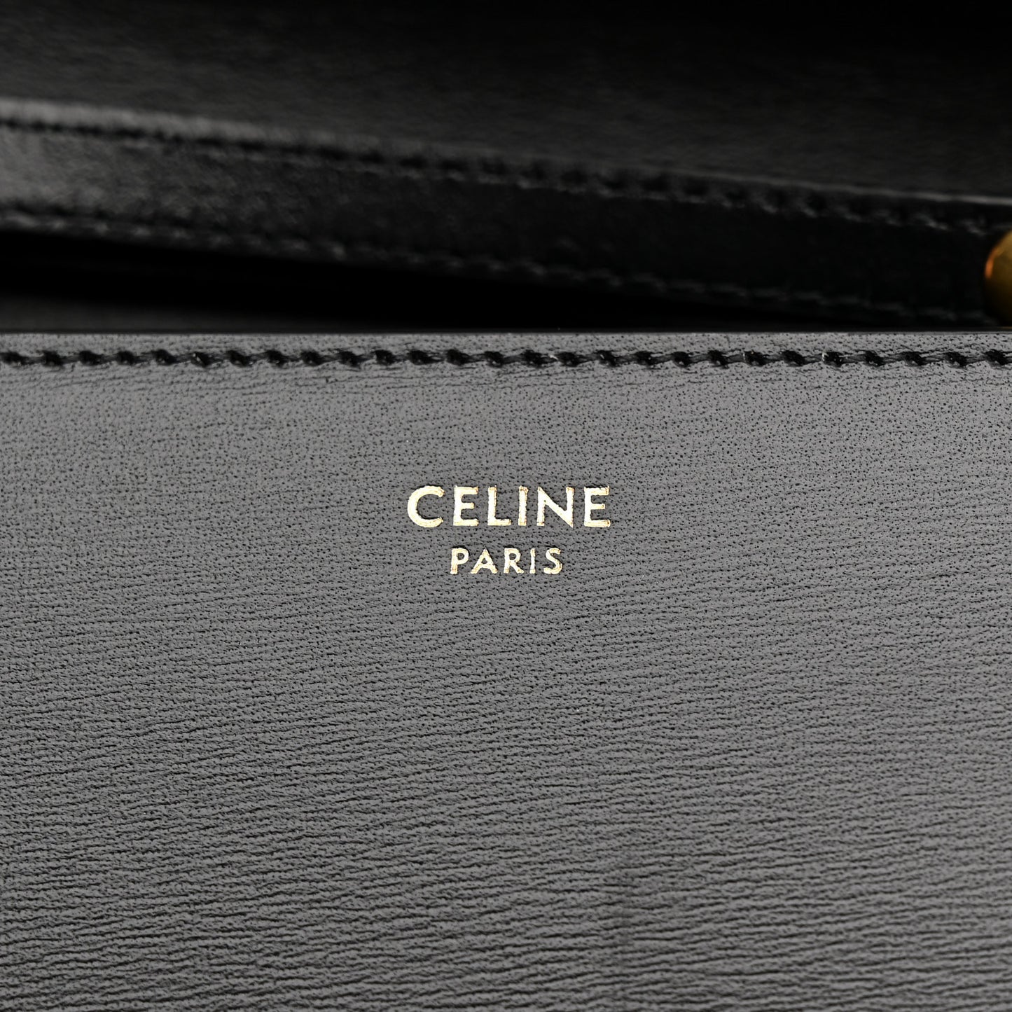Shiny Calfskin Triomphe Margo Wallet on Chain Black