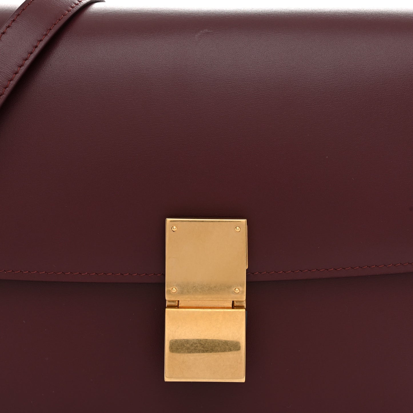 Box Calfskin Medium Classic Box Flap Bag Burgundy