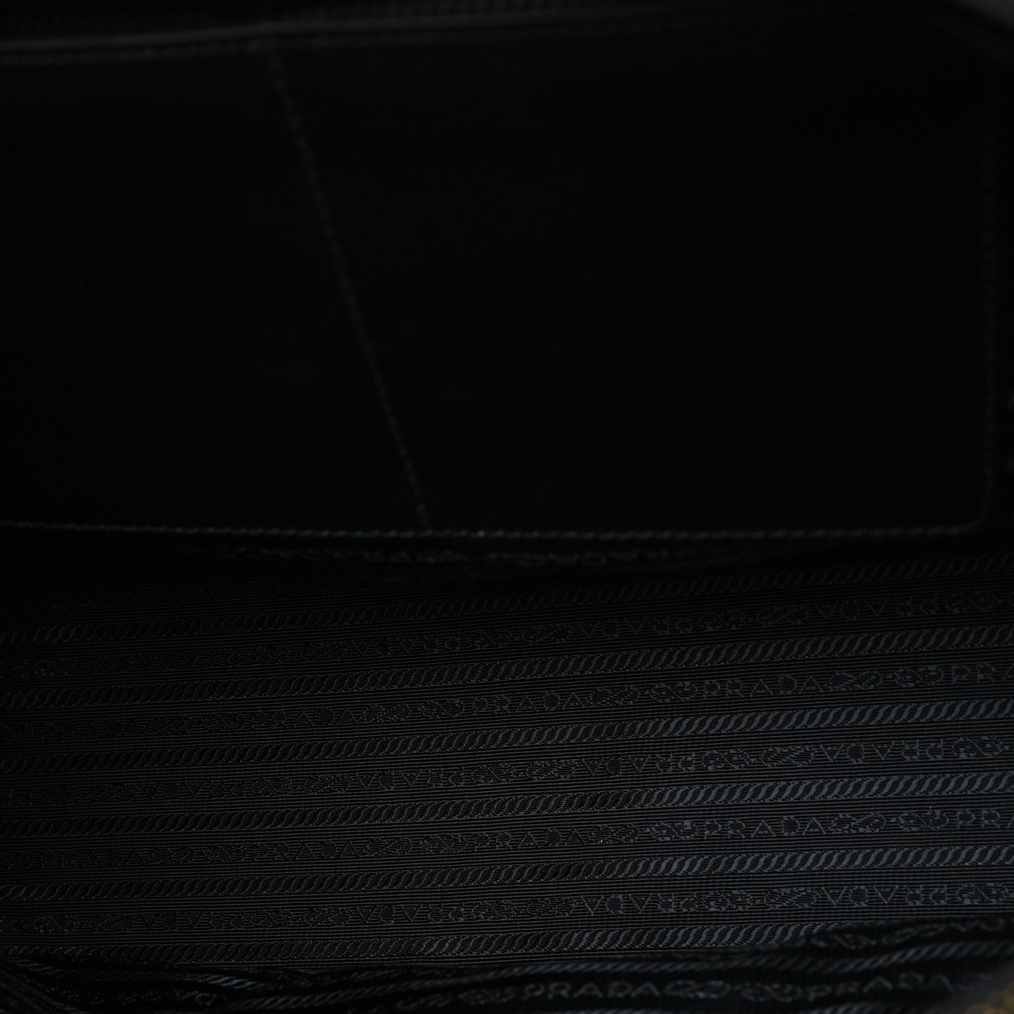 affiano Lux Extra Large Galleria Double Zip Tote Black