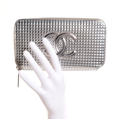 Chanel Patent Embossed CC Zip Around Wallet Silver 2 of 10