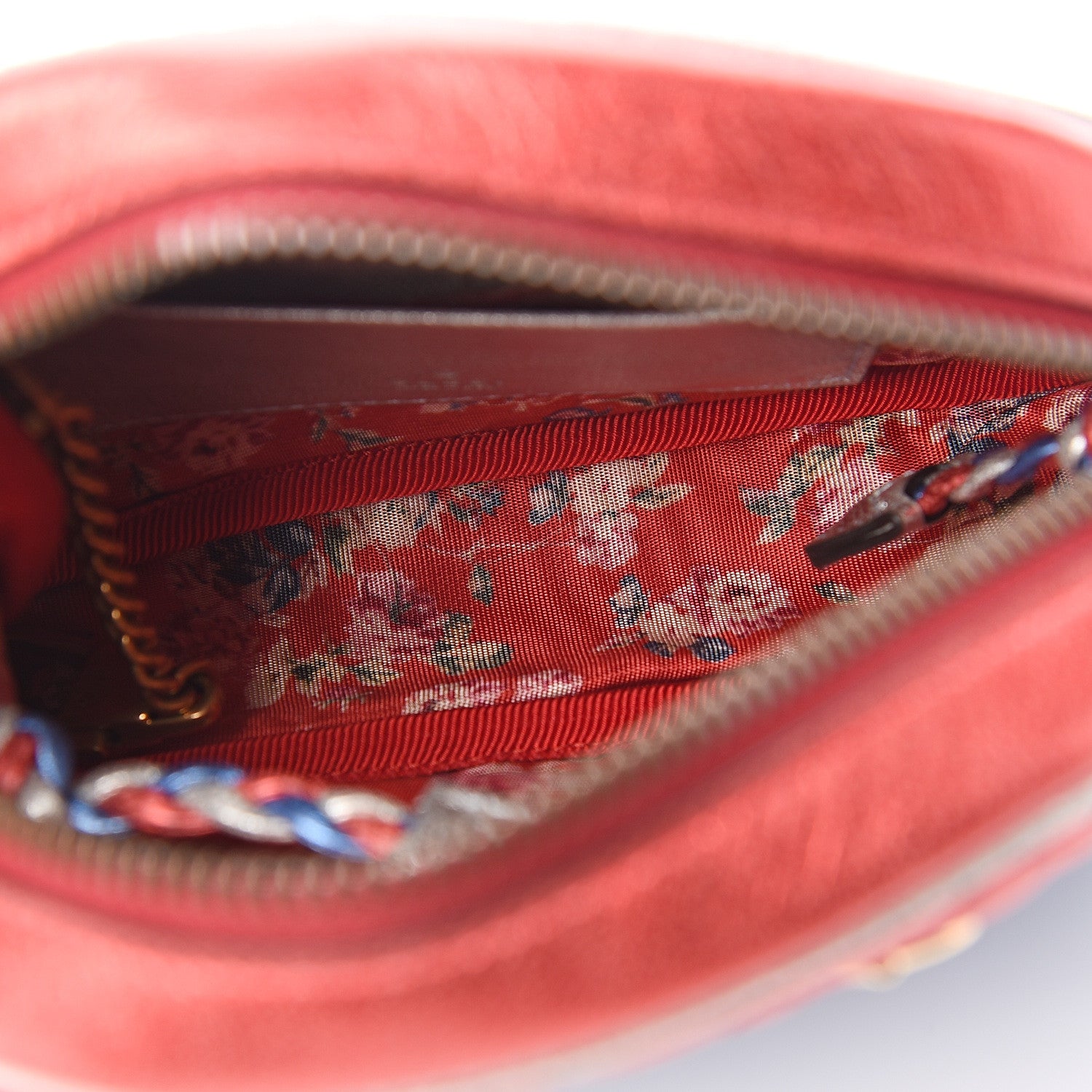 Gucci Laminated Nappa Trapuntata Mini Zumi Dome Shoulder Bag Rosso Marine Argento 4 of 9