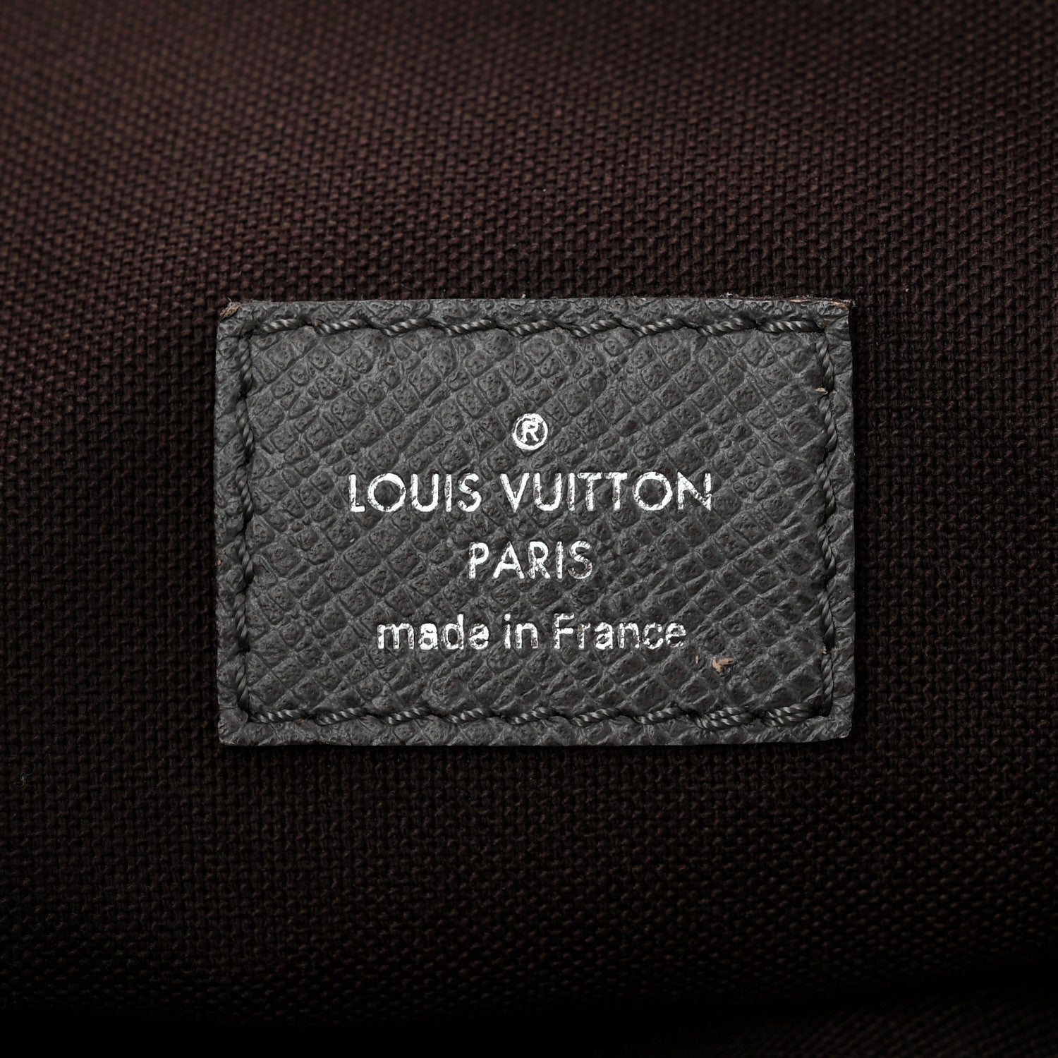 Louis Vuitton Taiga Sasha Messenger Glacier 6 of 14